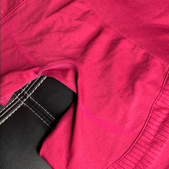 GymShark OG Seamless Leggings - Picture 3 of 5